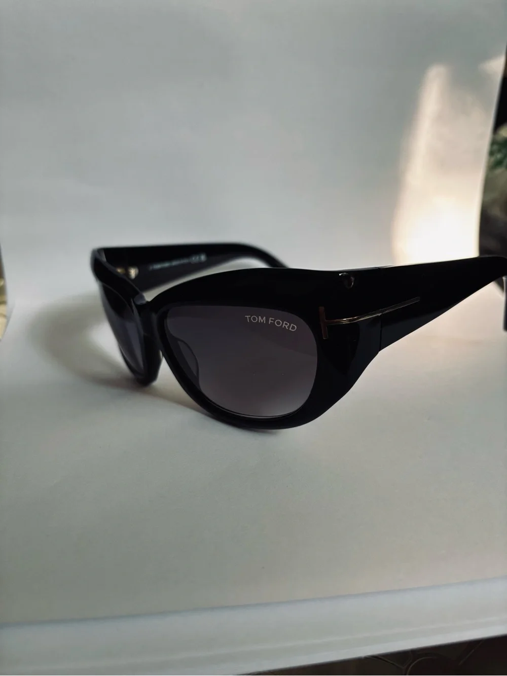 Tom Ford Black Cat-Eye Sunglasses with Gradient Smoke Lenses
